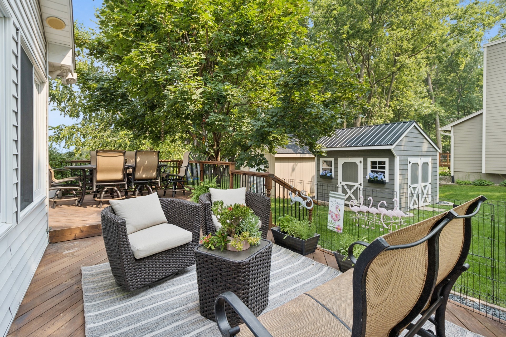 Urbandale, Iowa 50322, United States, 5 Bedrooms Bedrooms, ,3 BathroomsBathrooms,Residential,Pending,183112