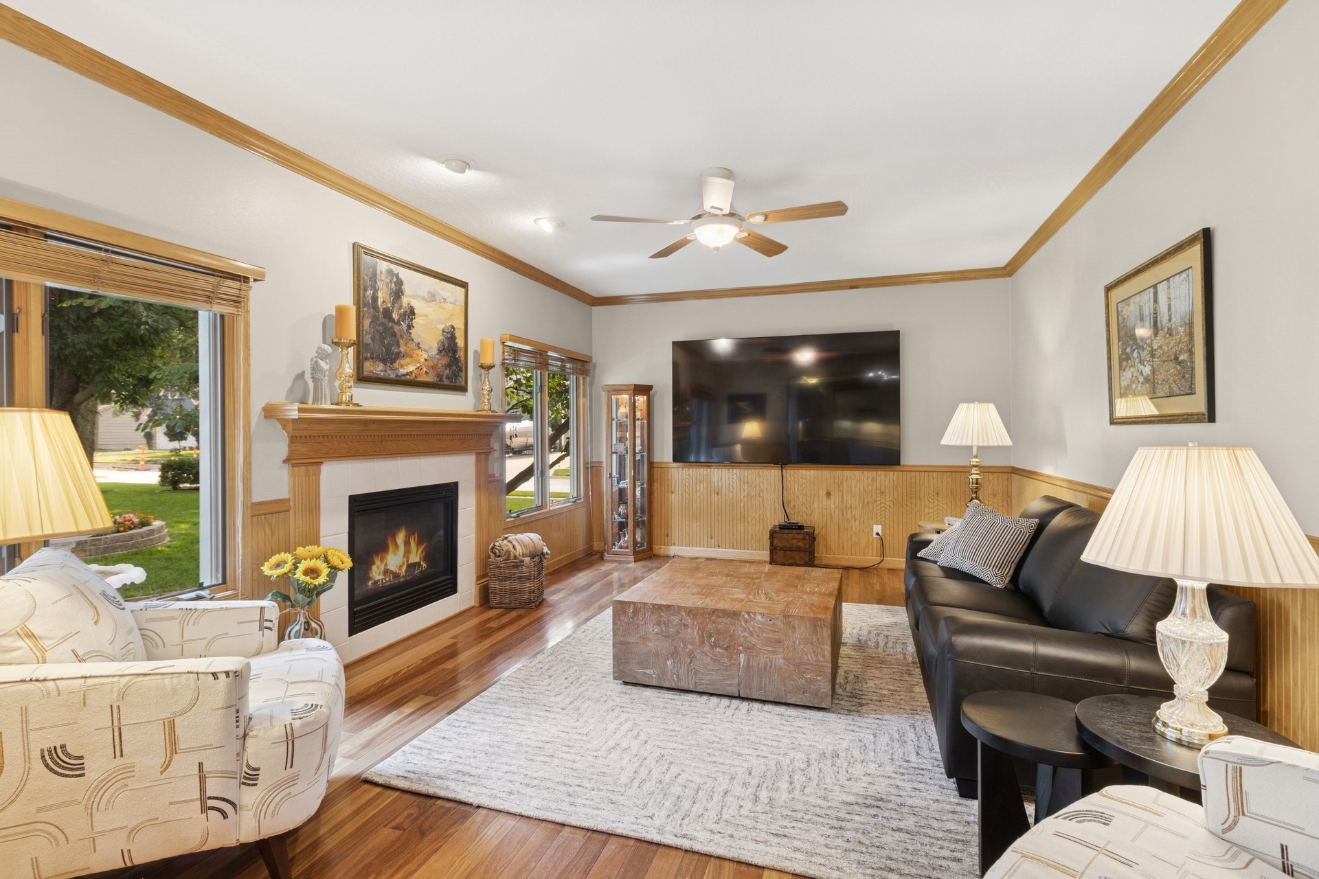 Urbandale, Iowa 50322, United States, 5 Bedrooms Bedrooms, ,3 BathroomsBathrooms,Residential,Pending,183112