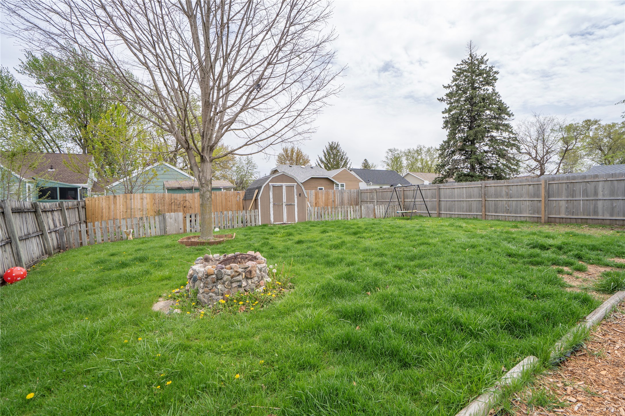 916 W 7th Street, Newton, Iowa image 26