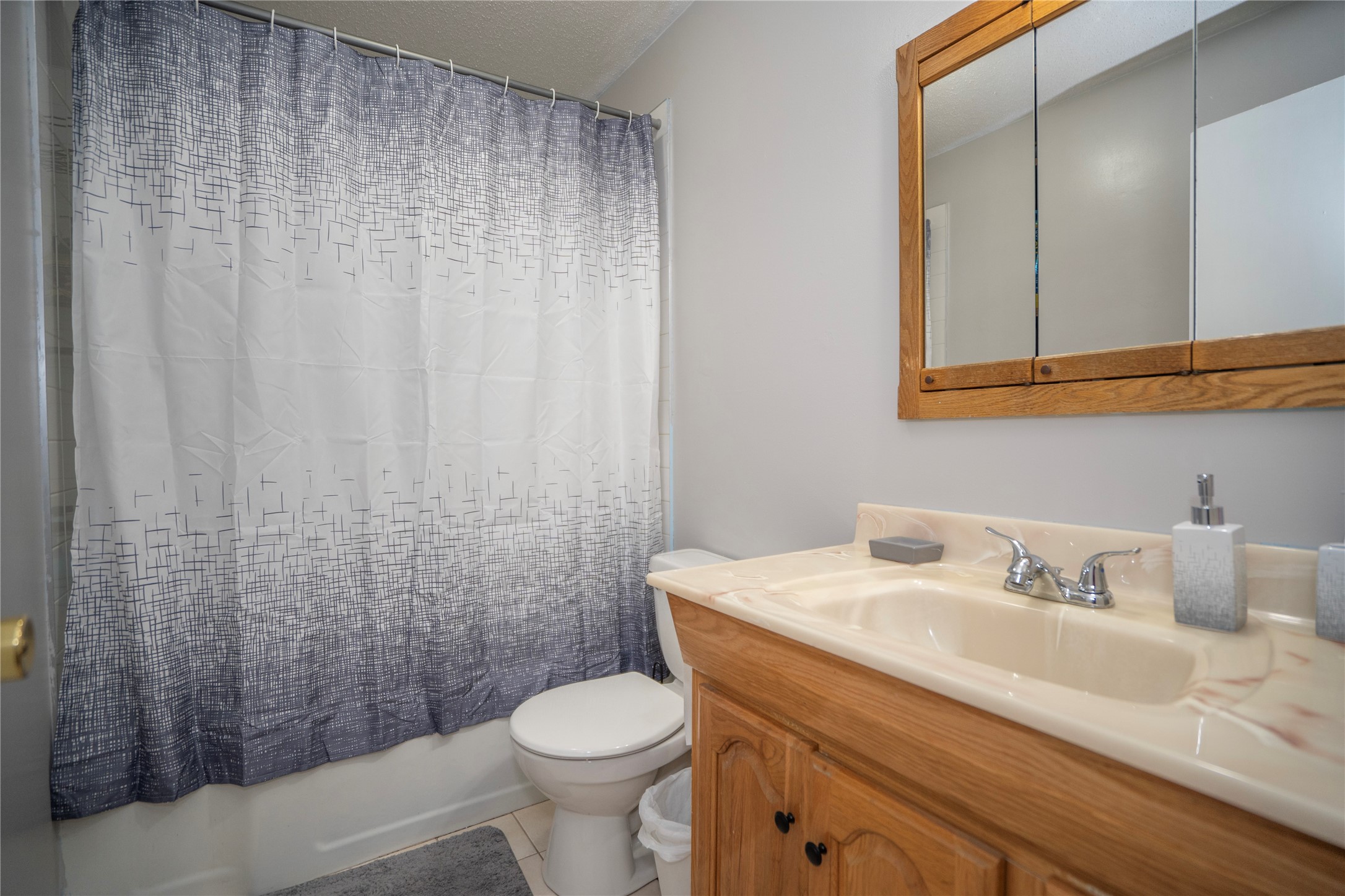 916 W 7th Street, Newton, Iowa image 11