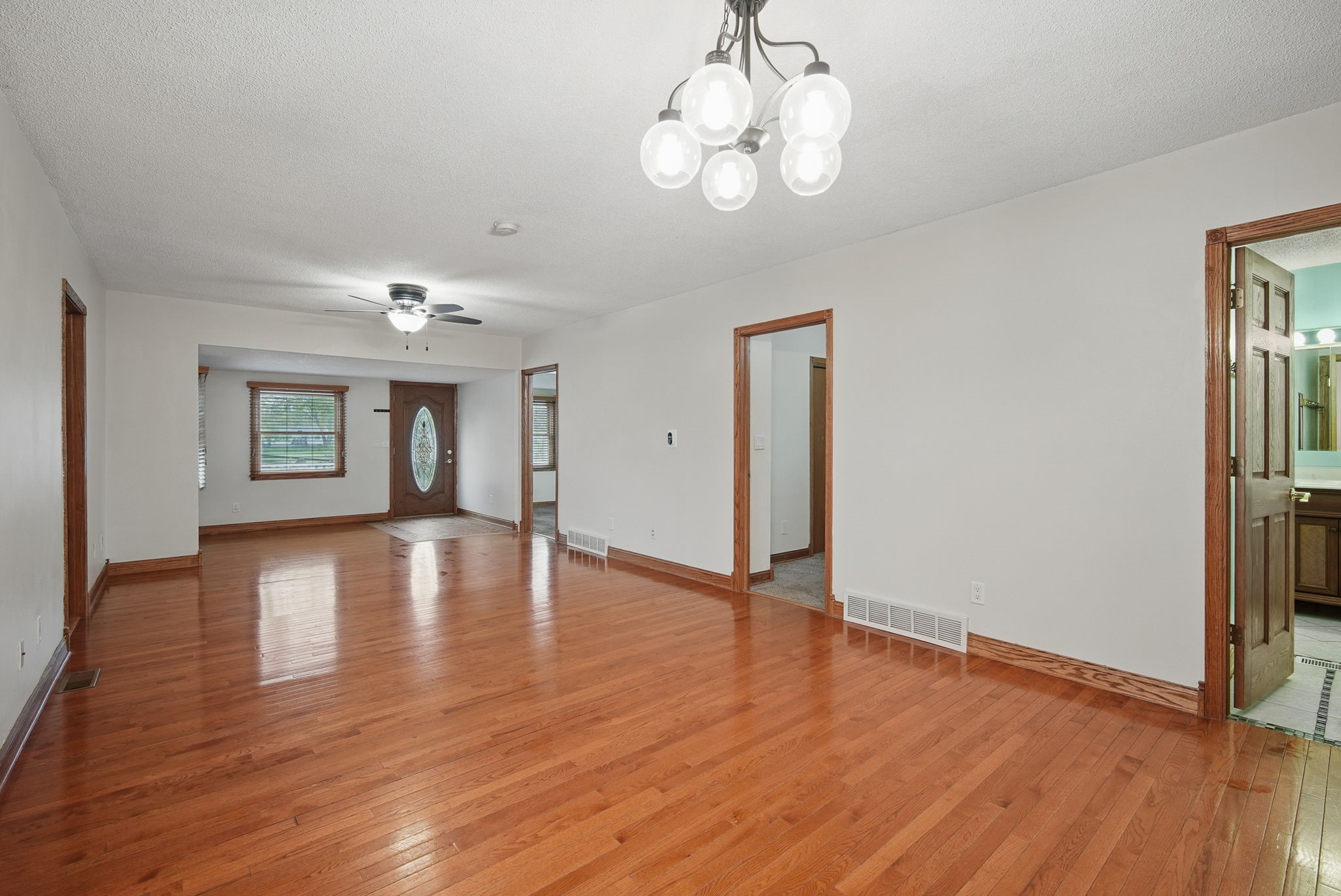 2129 Morton Avenue, Des Moines, Iowa image 8