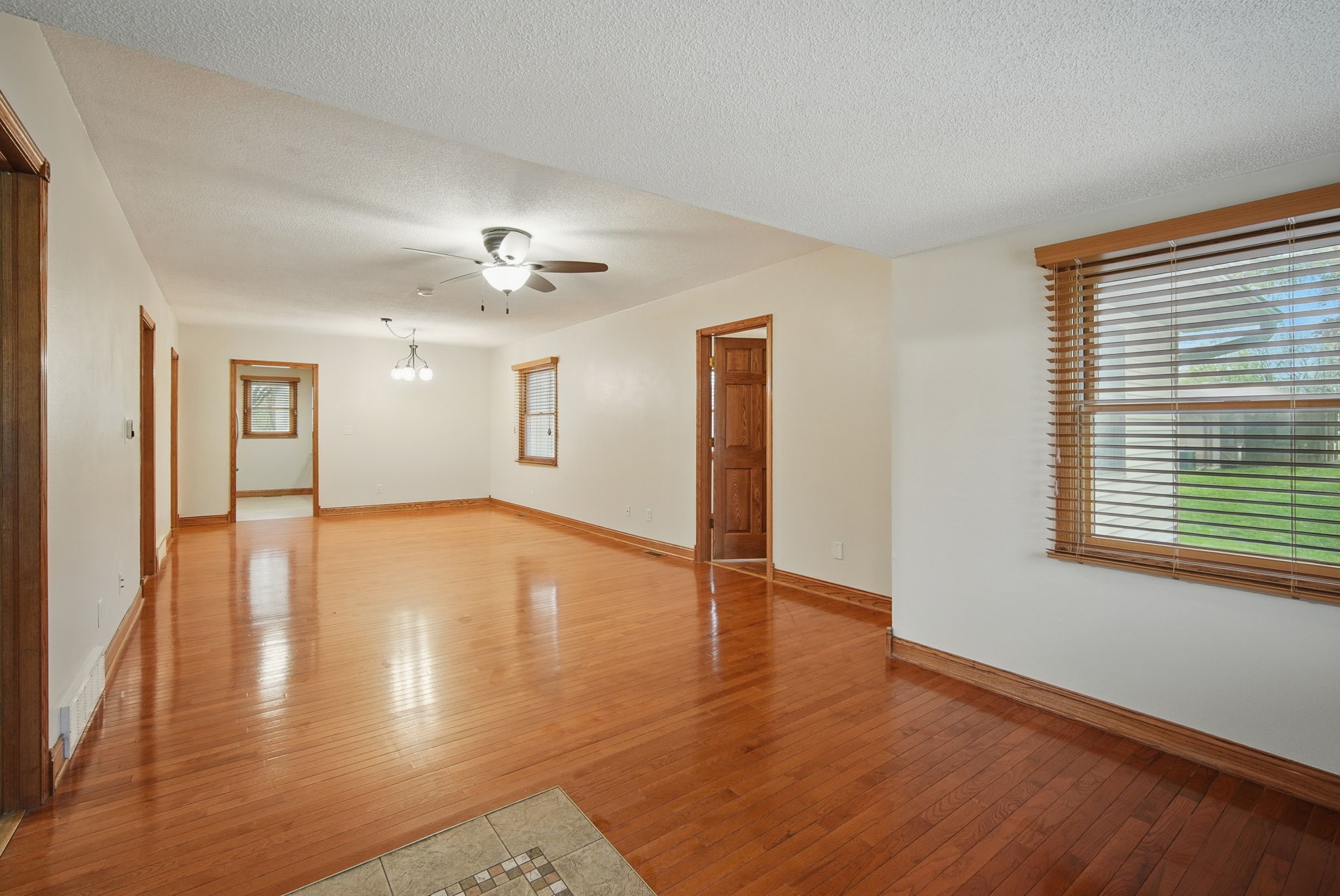 2129 Morton Avenue, Des Moines, Iowa image 5