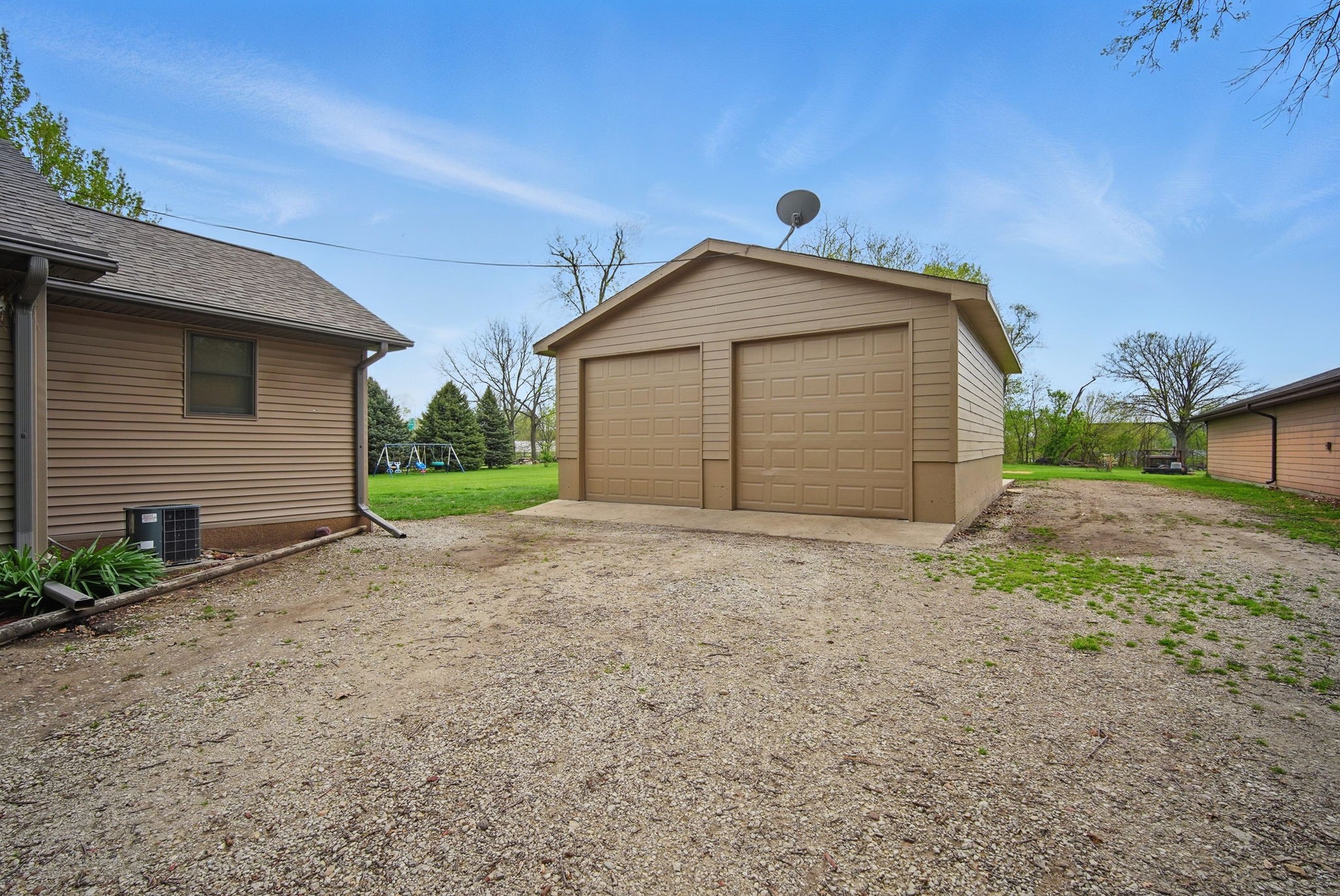 2129 Morton Avenue, Des Moines, Iowa image 25