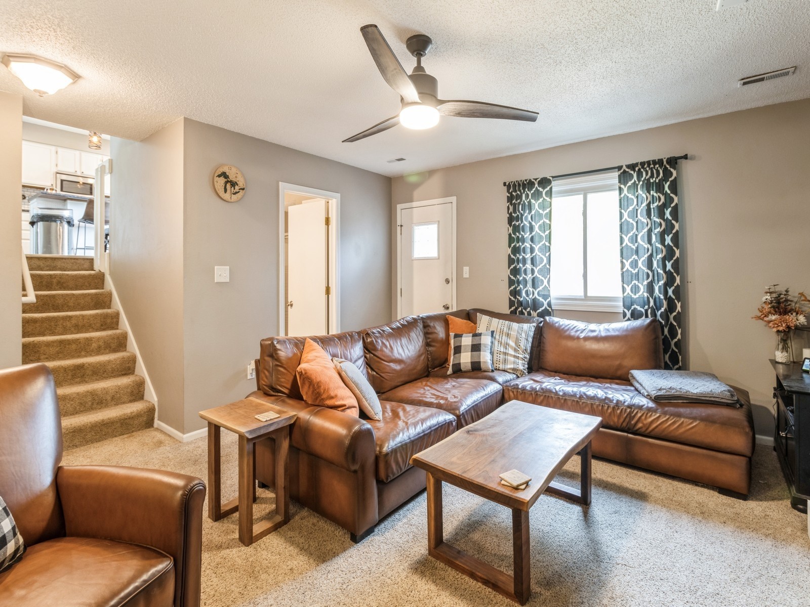 475 Bel Aire Drive, Waukee, Iowa image 3