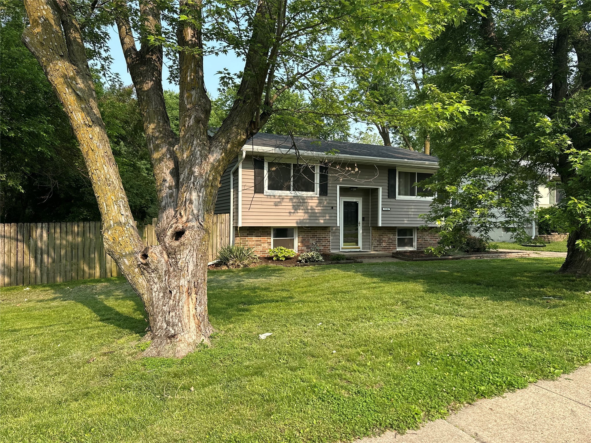 5120 SW 14th Street, Des Moines, Iowa image 2