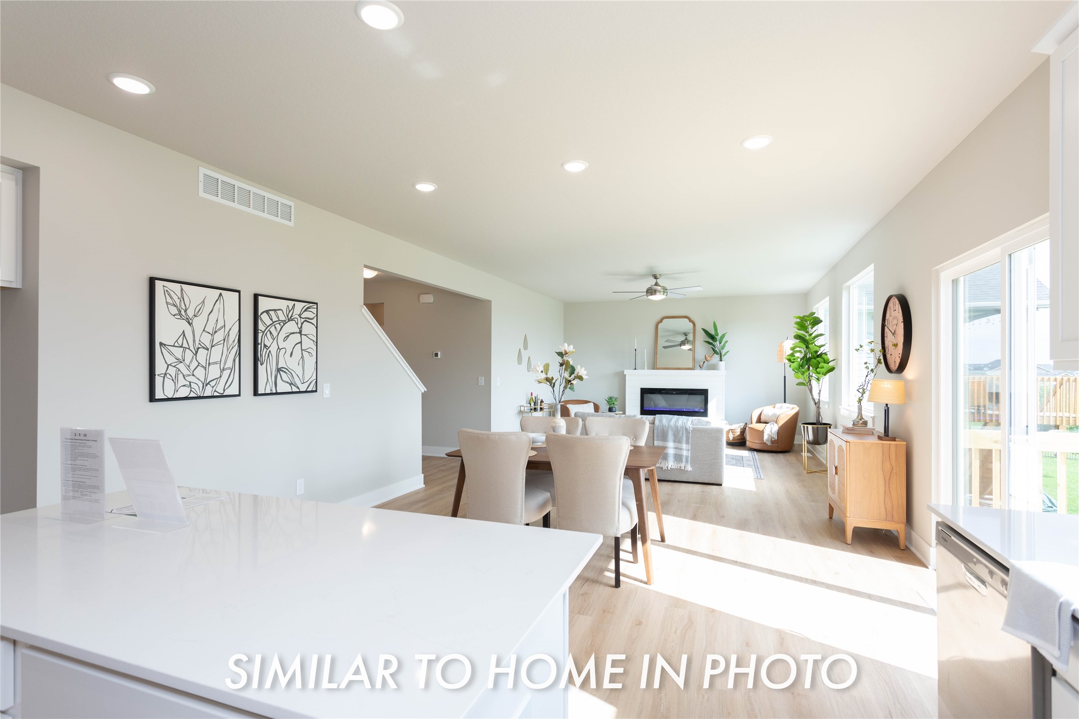 216 Timberview Circle, Pella, Iowa image 16