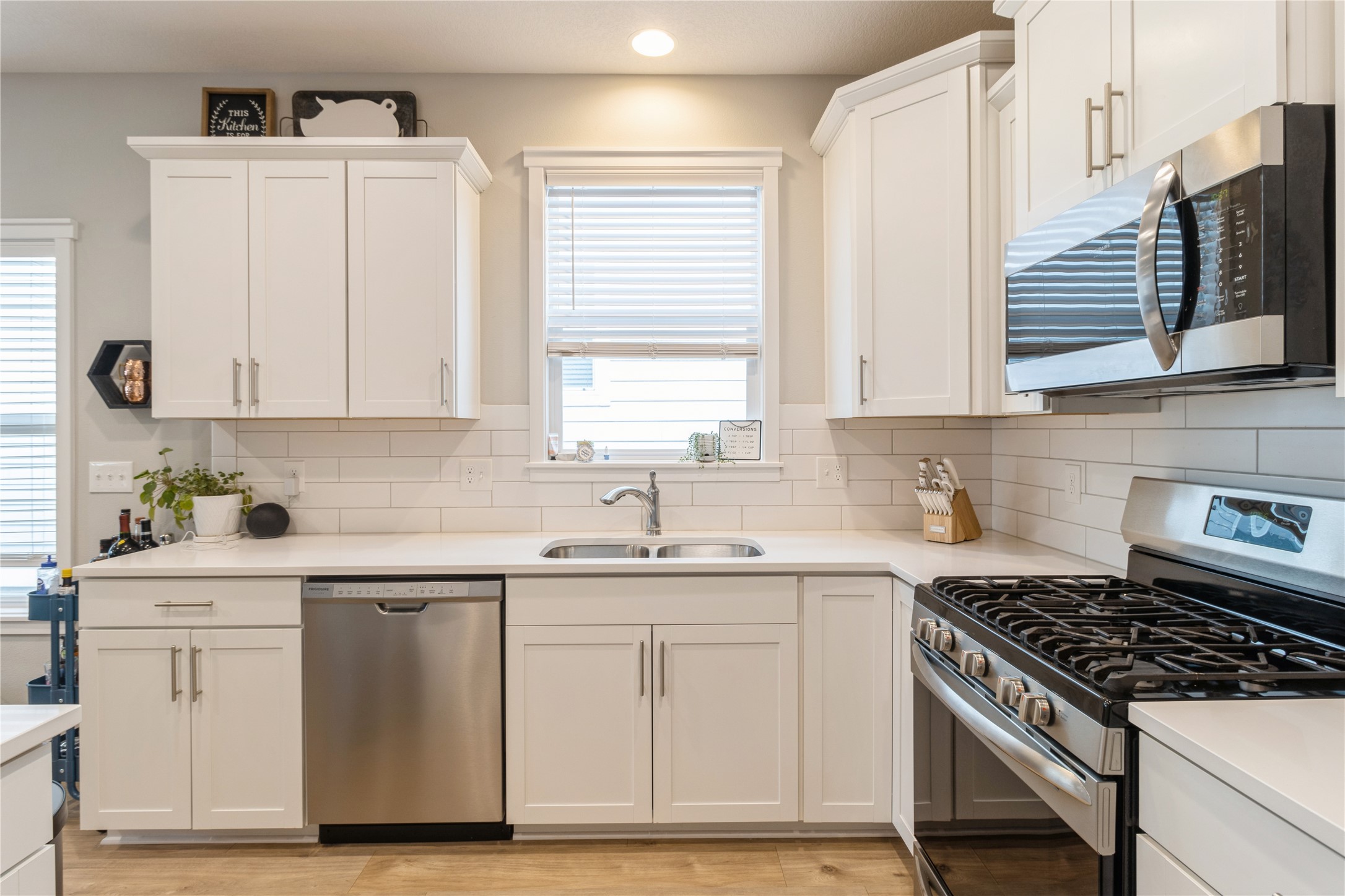 2710 NW 165th Lane, Clive, Iowa image 6