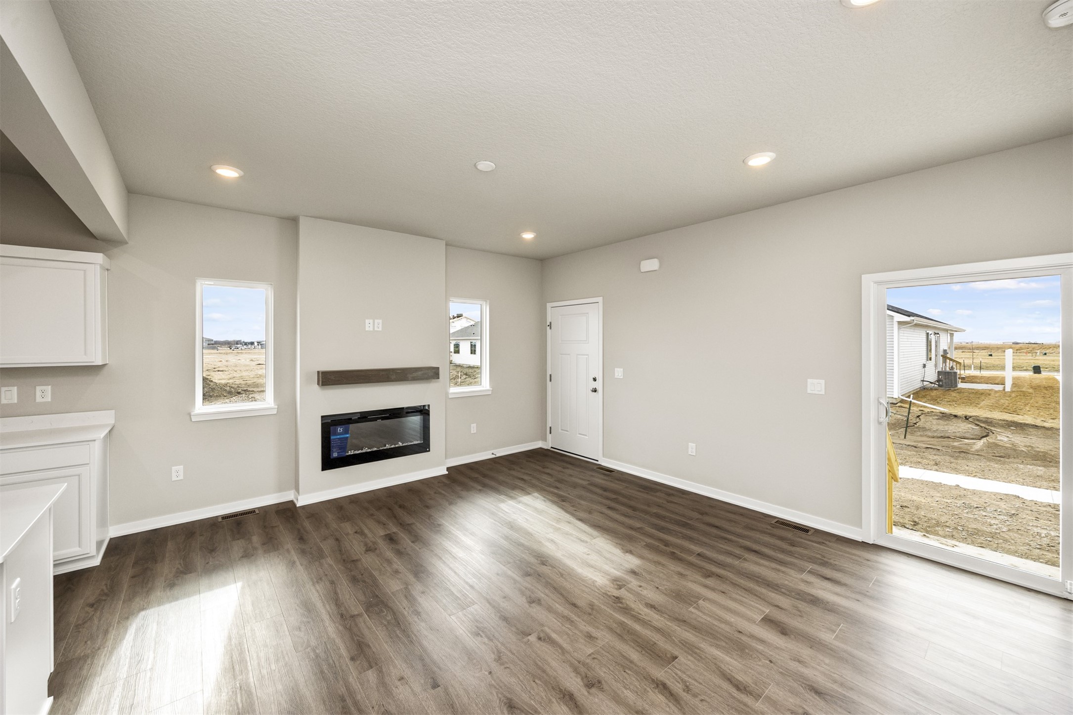 2816 Quartz Avenue, Bondurant, Iowa image 5