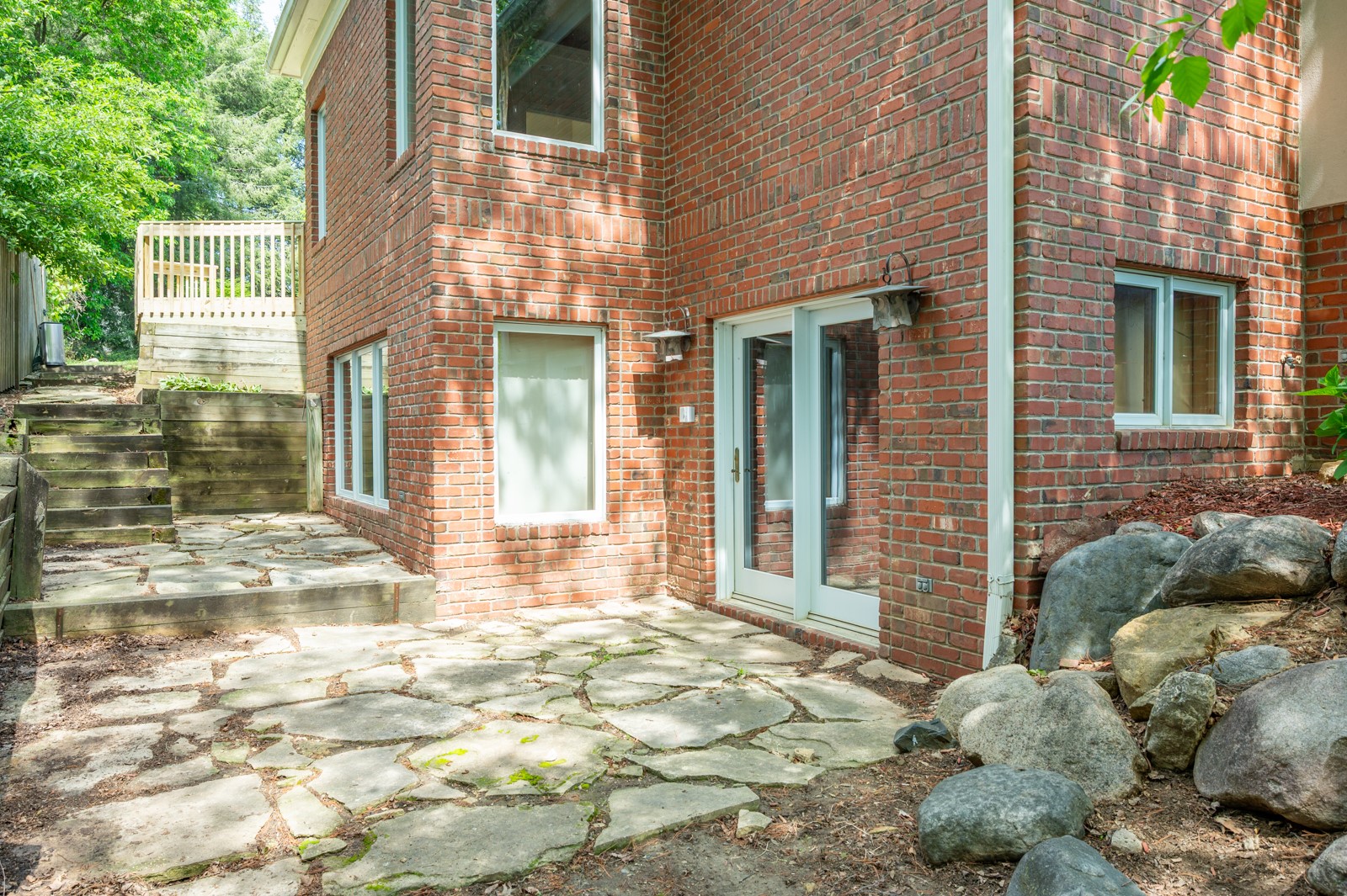 3106 Southern Hills Drive, Des Moines, Iowa image 33