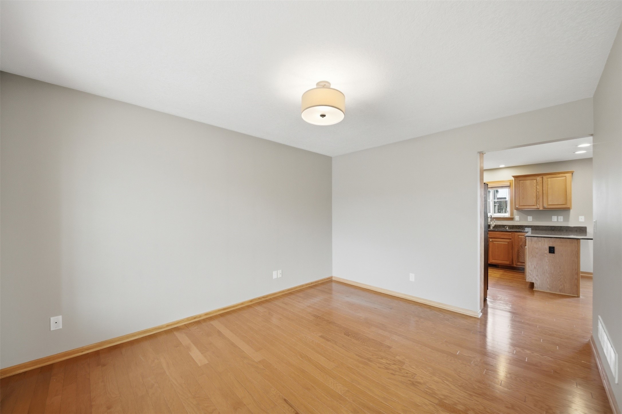 785 SE Bobwhite Lane