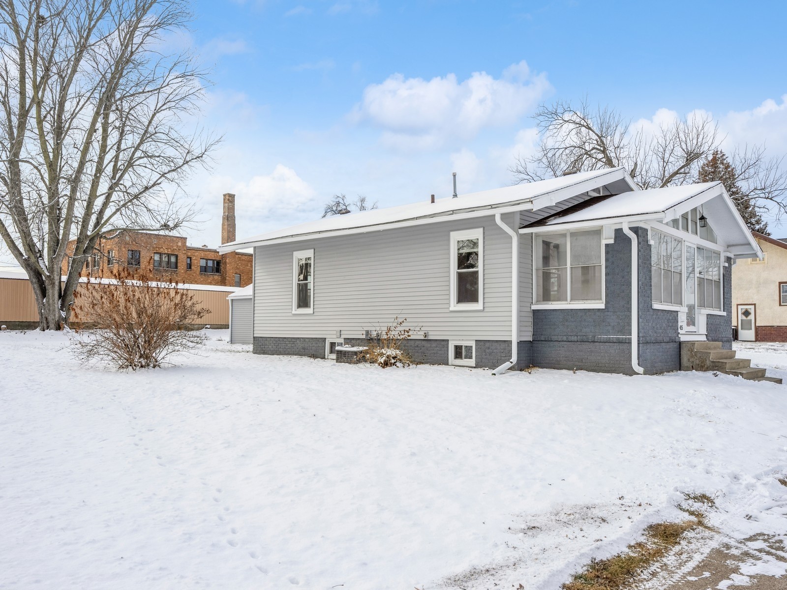 415 N 3rd Avenue, Newton, Iowa image 3