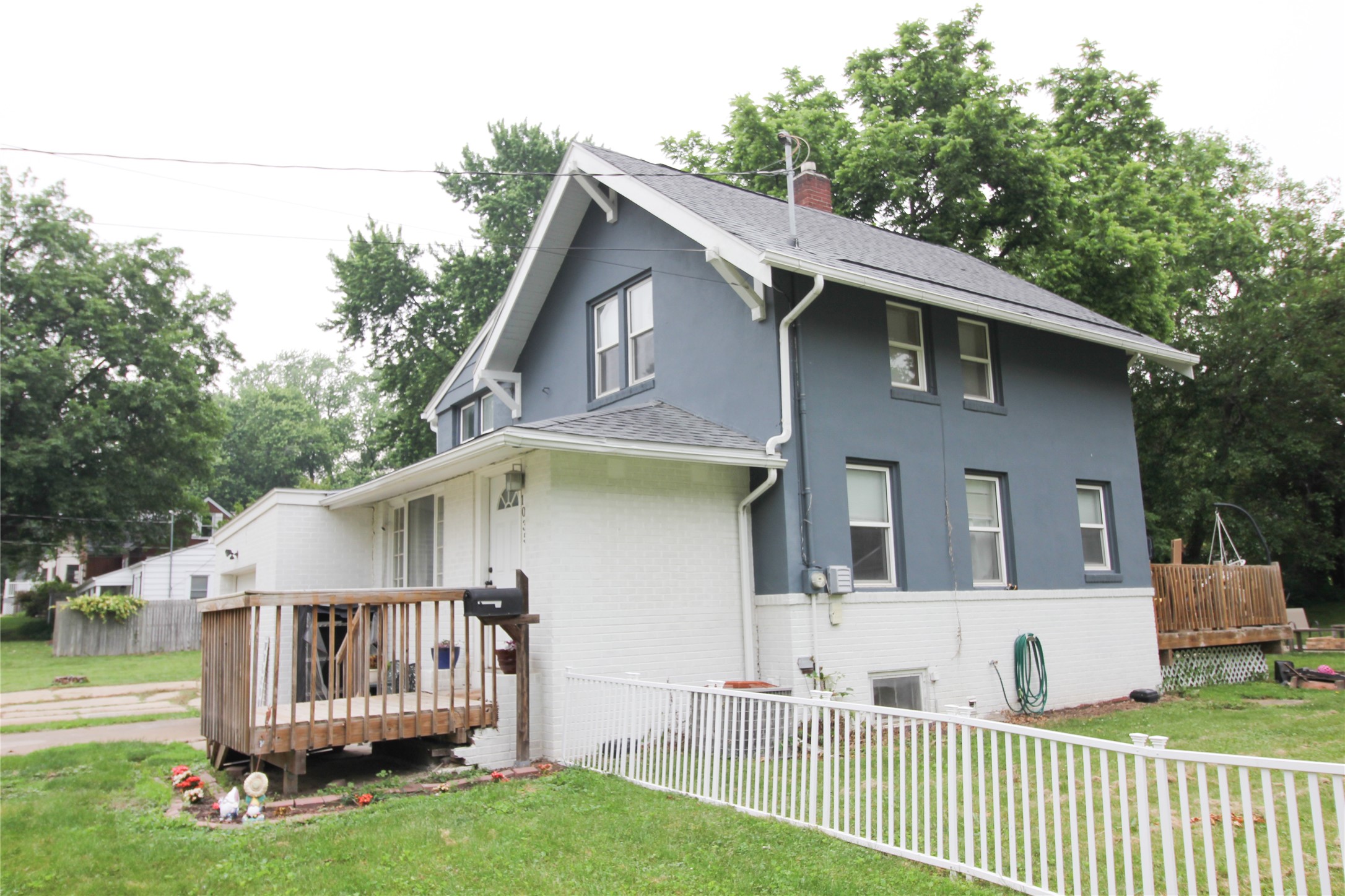 1035 65th Street, Windsor Heights, Iowa image 2