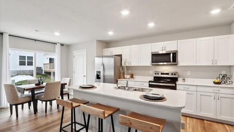 Condo For Sale - 3615 Pershing Lane<br/> Waukee, IA 50263