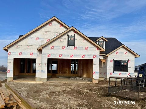 Homes For Sale - 610 Ellis Circle<br/> Adel, IA 50003