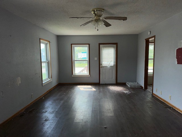 1010 N 17th Street, Chariton, Iowa image 2
