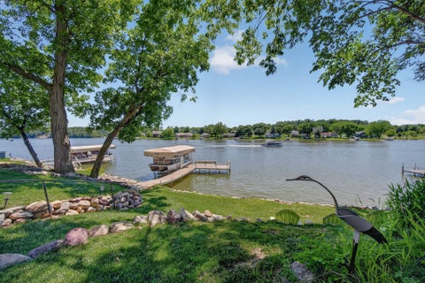 Homes For Sale - 4301 Hickory Point<br/> Panora, IA 50216