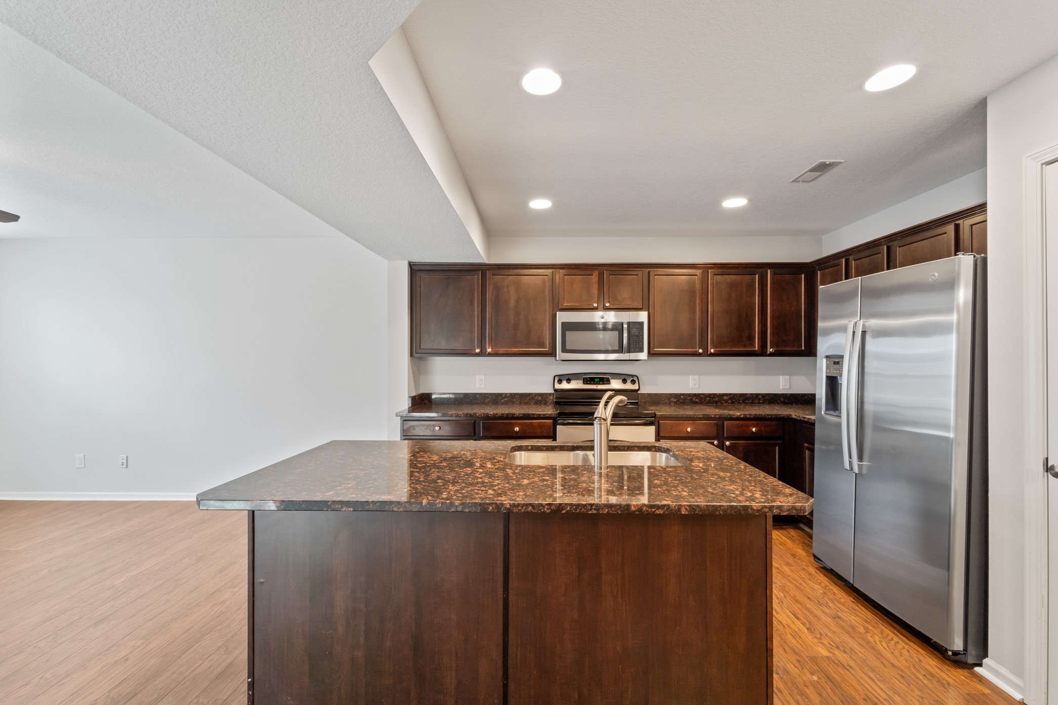 9145 Greenspire Drive #103, West Des Moines, Iowa image 19
