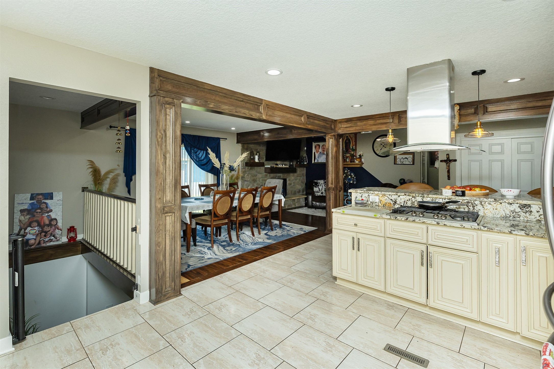 6912 SE Vandalia Drive, Pleasant Hill, Iowa image 12