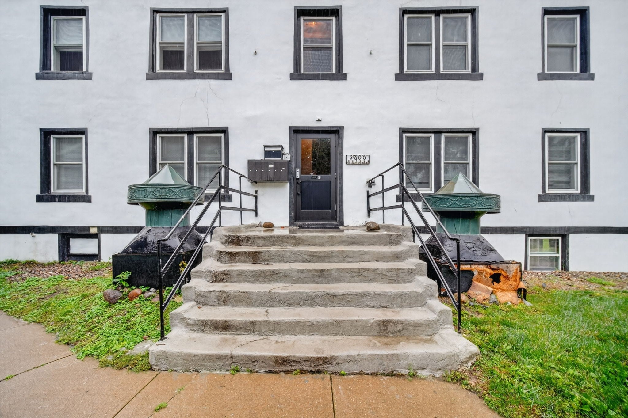 2600 Cottage Grove Avenue
