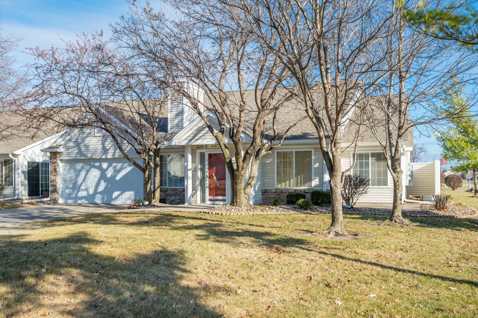 210 NW Georgetown Boulevard #5, Ankeny, Iowa image 1