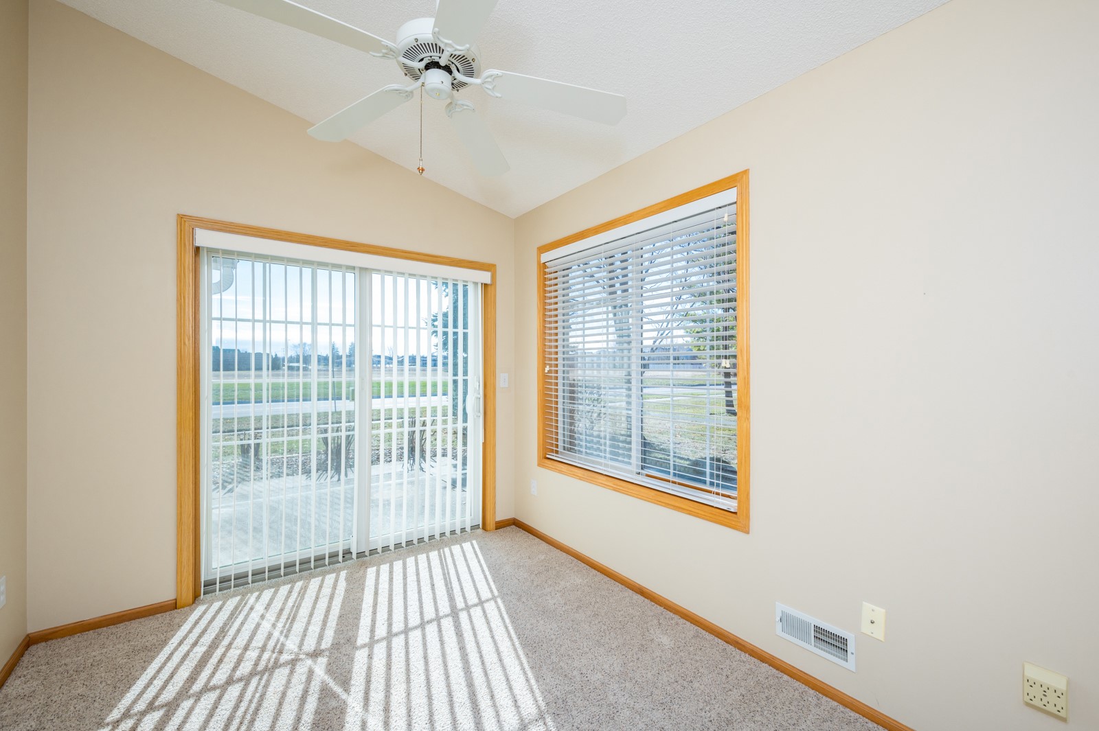 210 NW Georgetown Boulevard #5, Ankeny, Iowa image 6