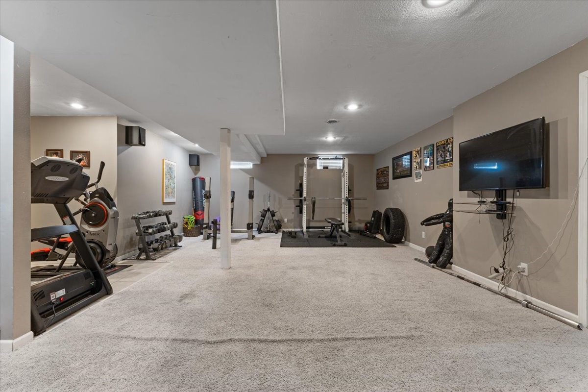 902 78th Place, West Des Moines, Iowa image 30