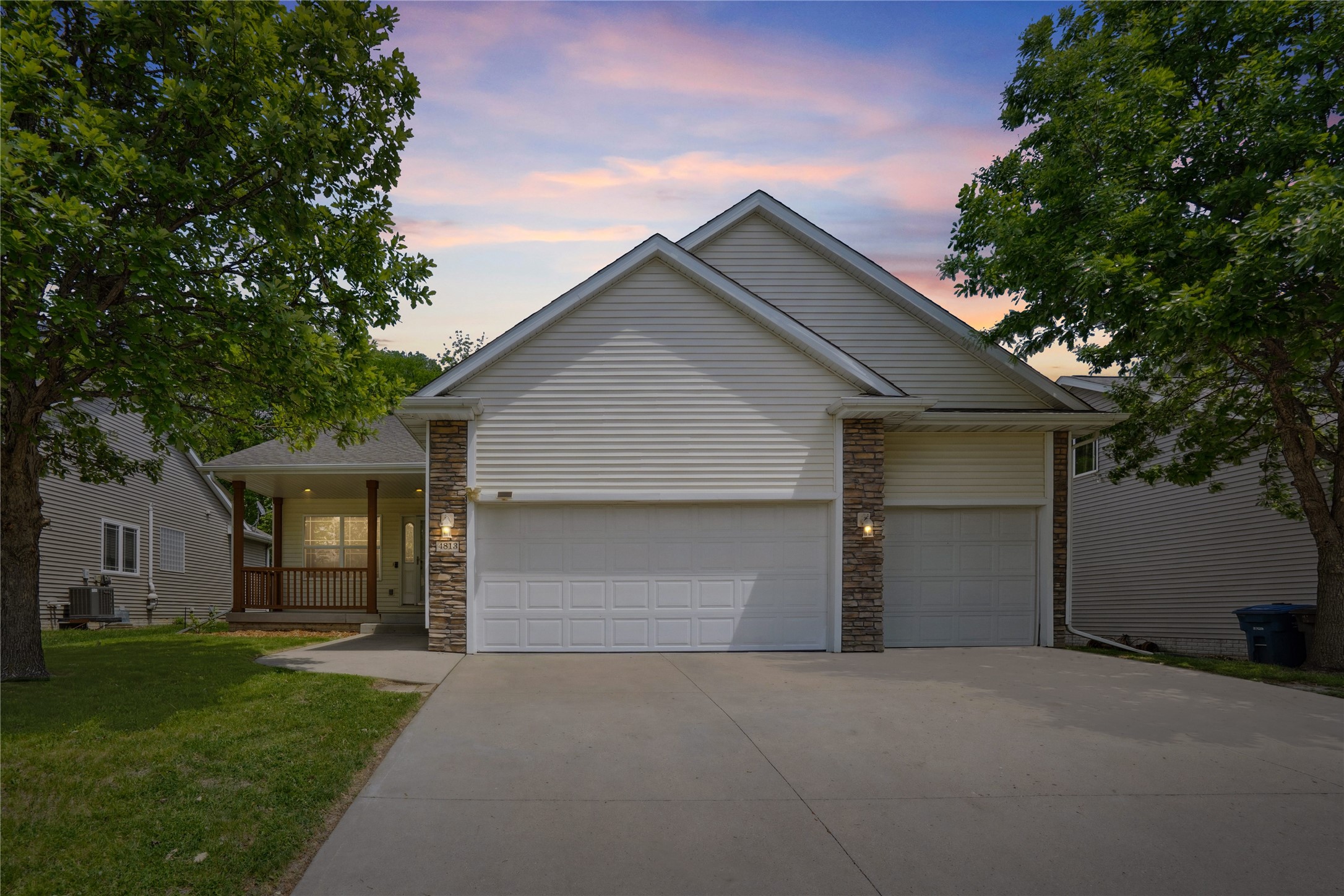 4813 Sawyers Drive, Des Moines, Iowa image 1