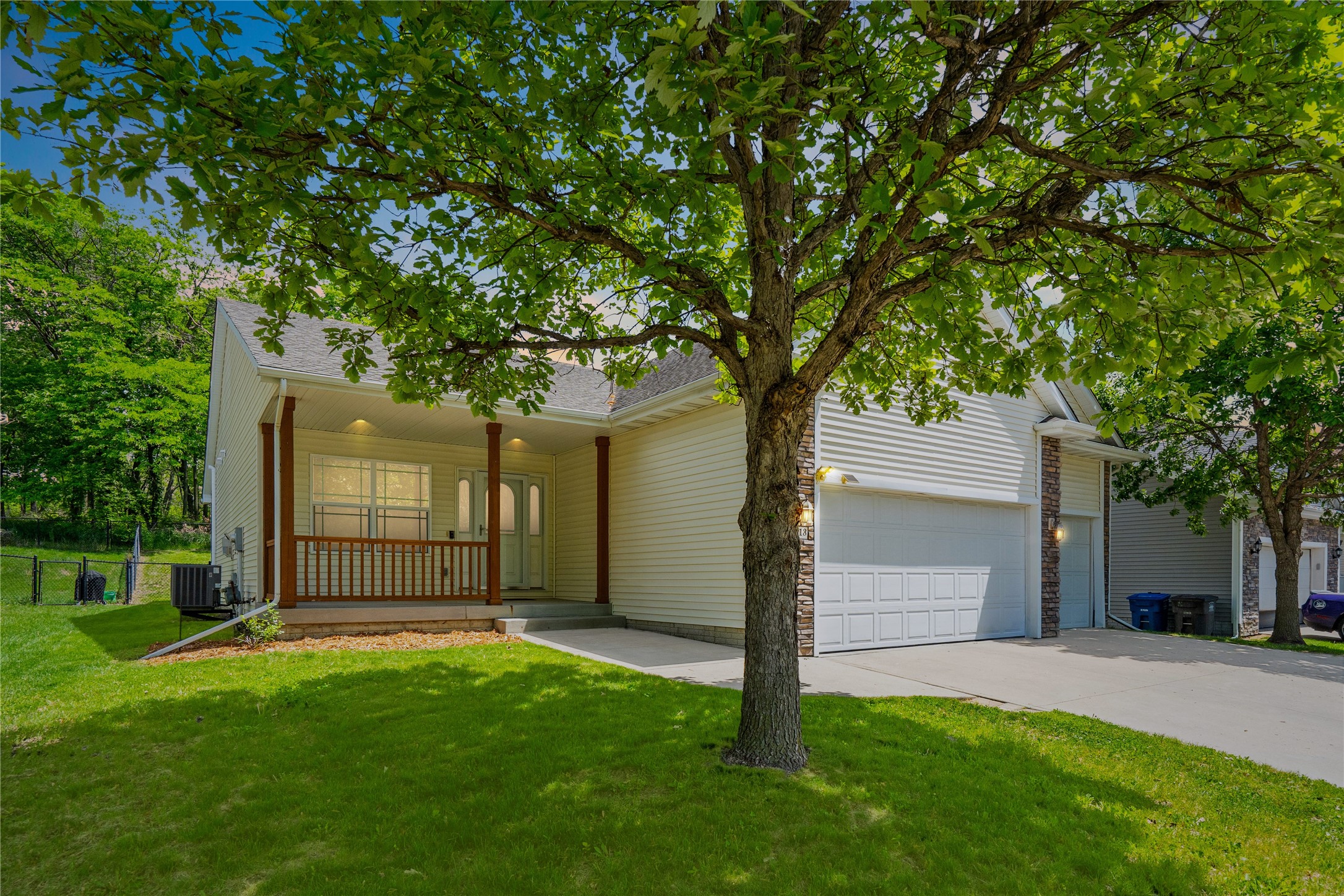 4813 Sawyers Drive, Des Moines, Iowa image 2