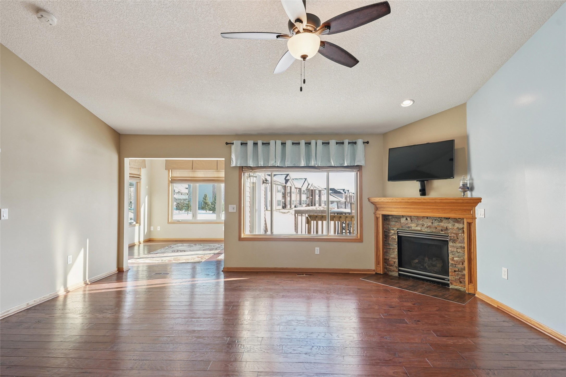 1515 NE Falstaff Lane