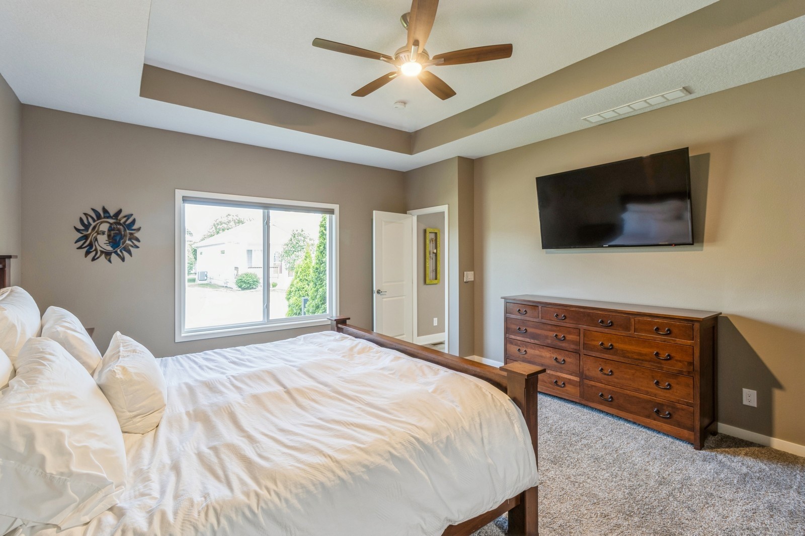 5645 Prairie Grass Drive, Johnston, Iowa image 14