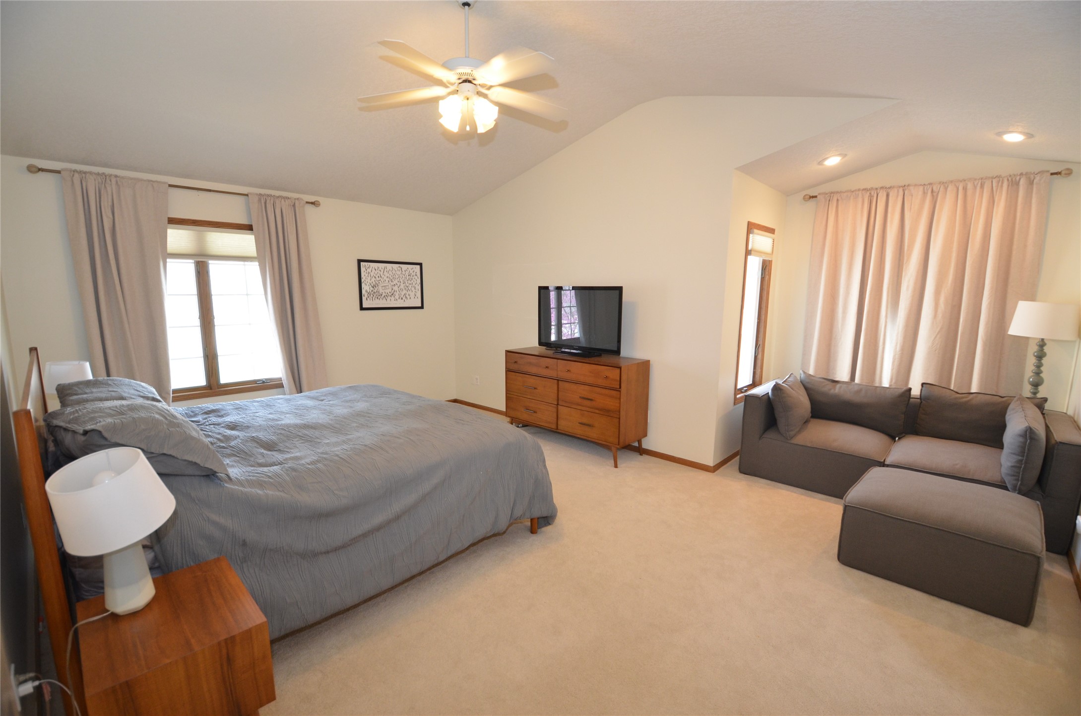 4712 95th Street, Urbandale, Iowa image 13