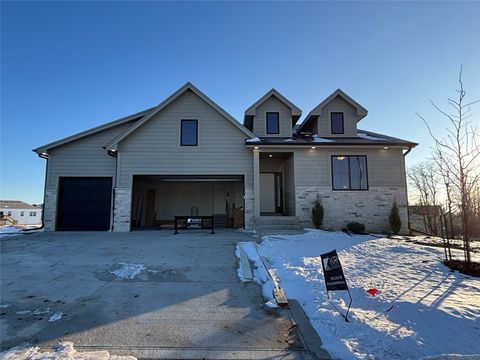 4635 173rd Street Urbandale IA 50323