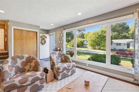 Homes For Sale - 1104 Hazel Street<br/> Marion County, Pella, IA 50219