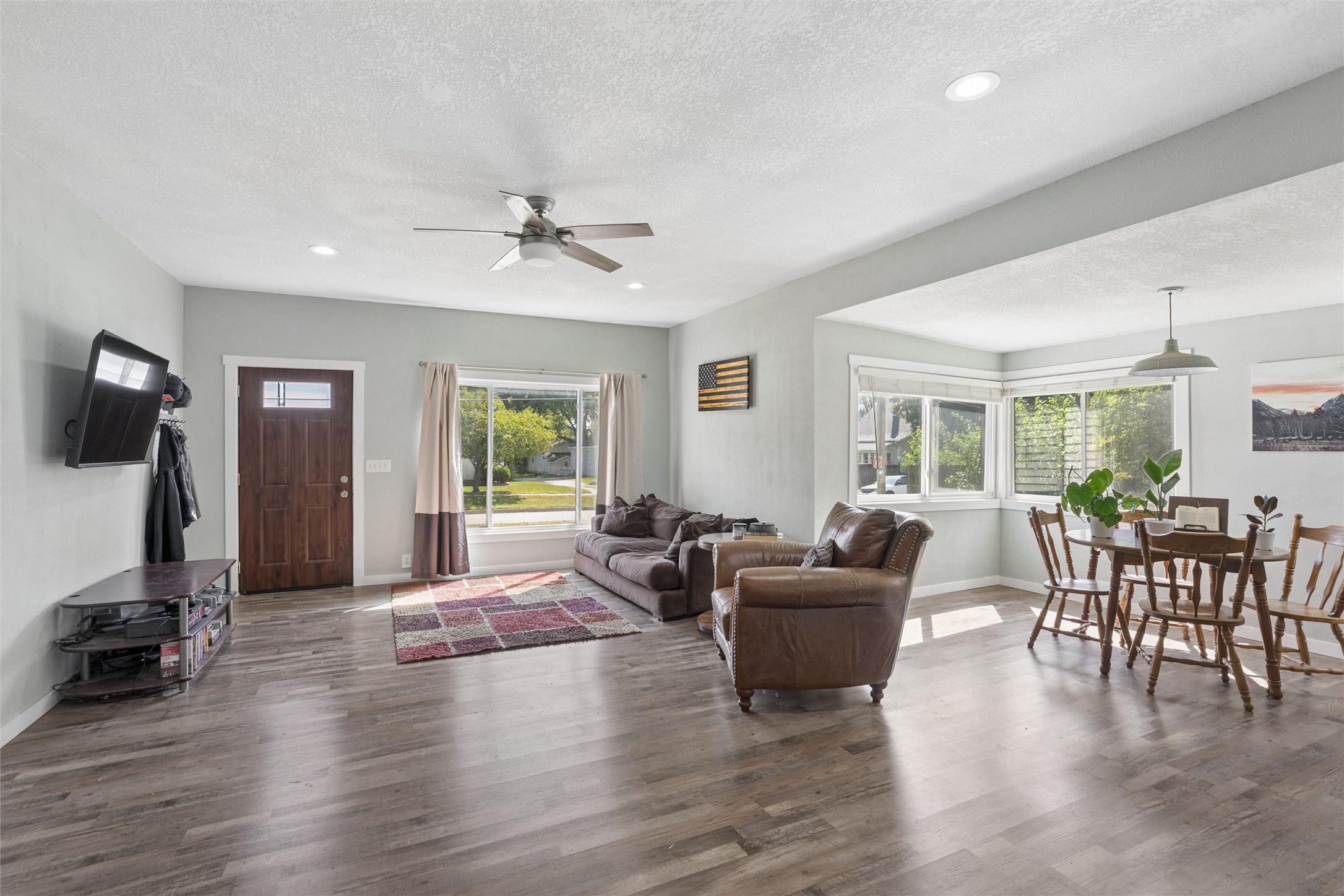 320 N 5th Street