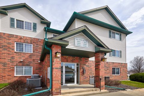 Condo For Sale - 101 NW 8th Street #102<br/> Grimes, IA 50111