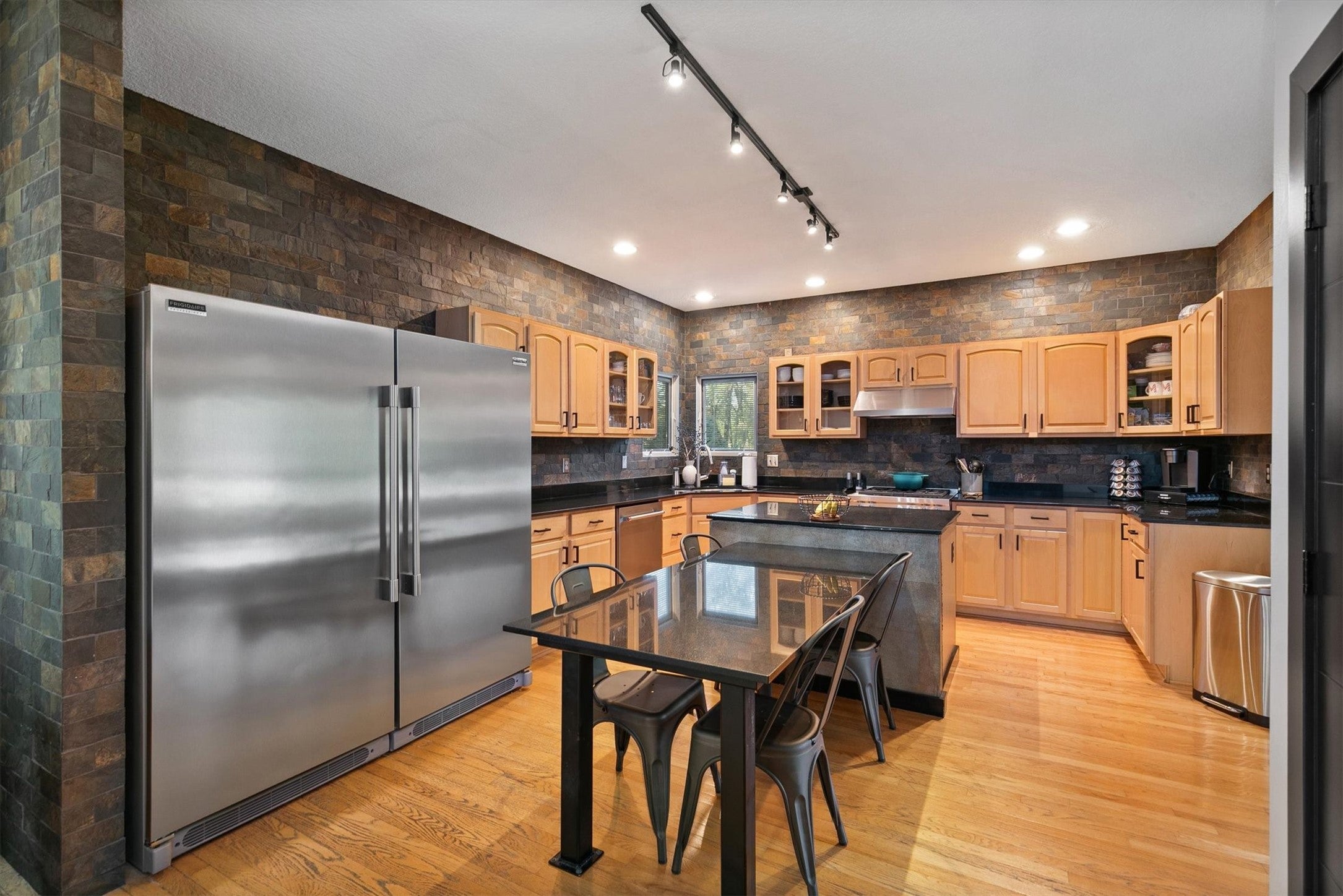 15160 New York Circle