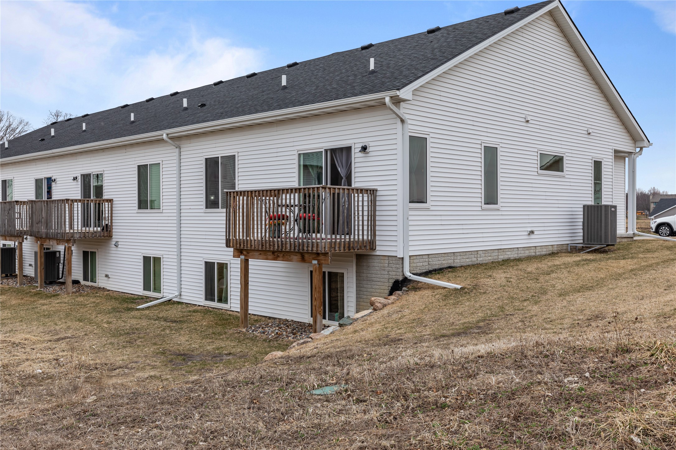 5673 Ponderosa Drive