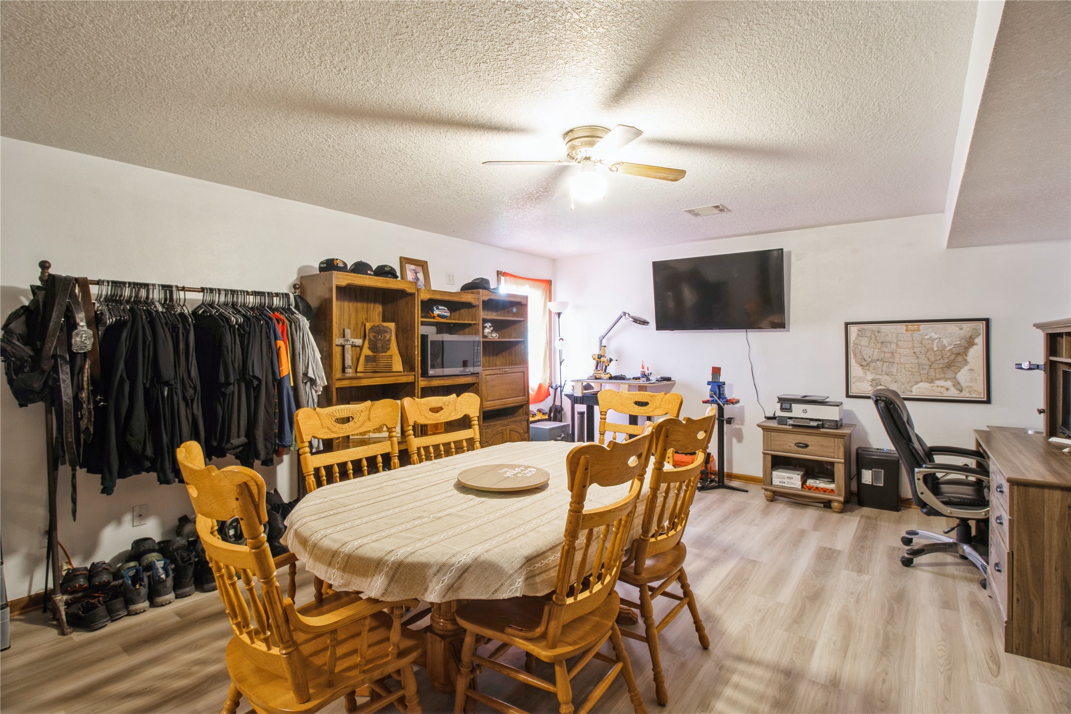 822 40th Avenue, Pleasantville, Iowa image 33