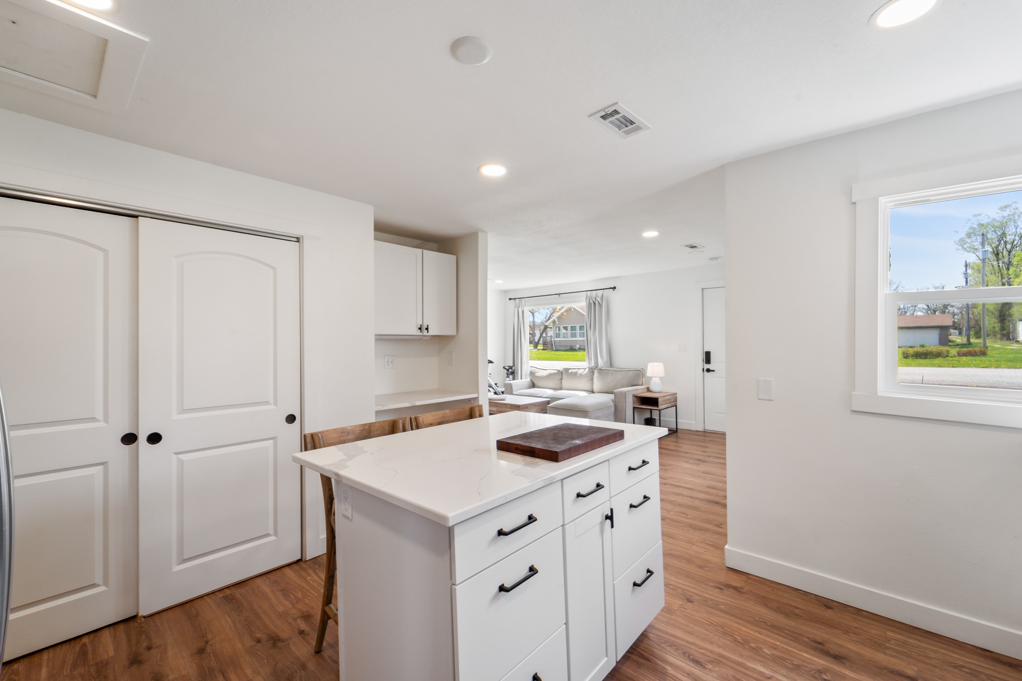 525 7th Street, Waukee, Iowa image 8