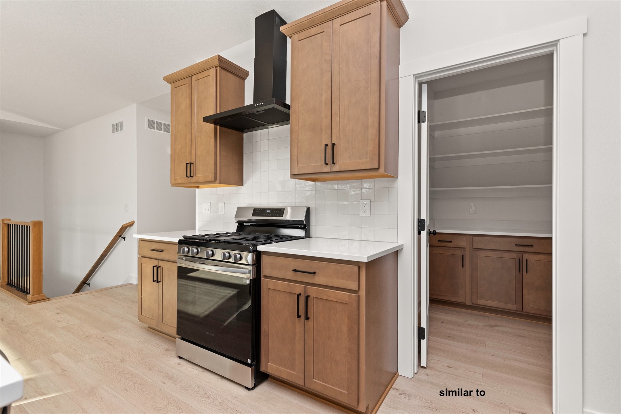 1615 NW Parkside Lane