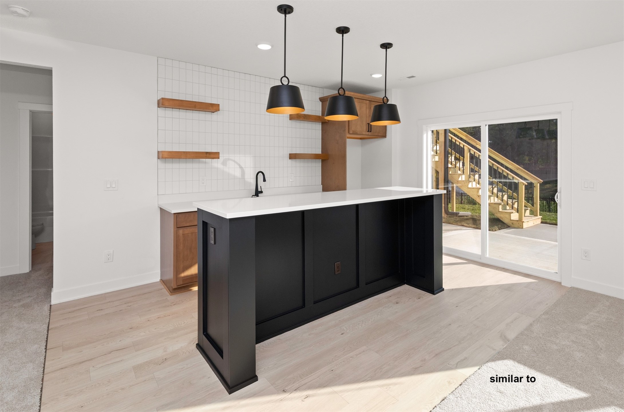 1615 NW Parkside Lane