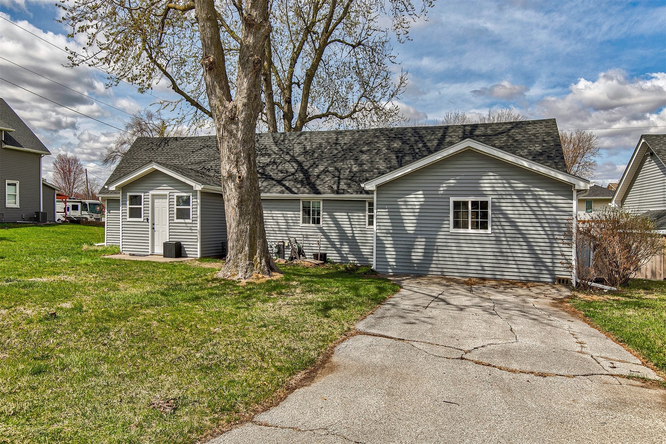 304 SE Ewing Street, Grimes, Iowa image 1