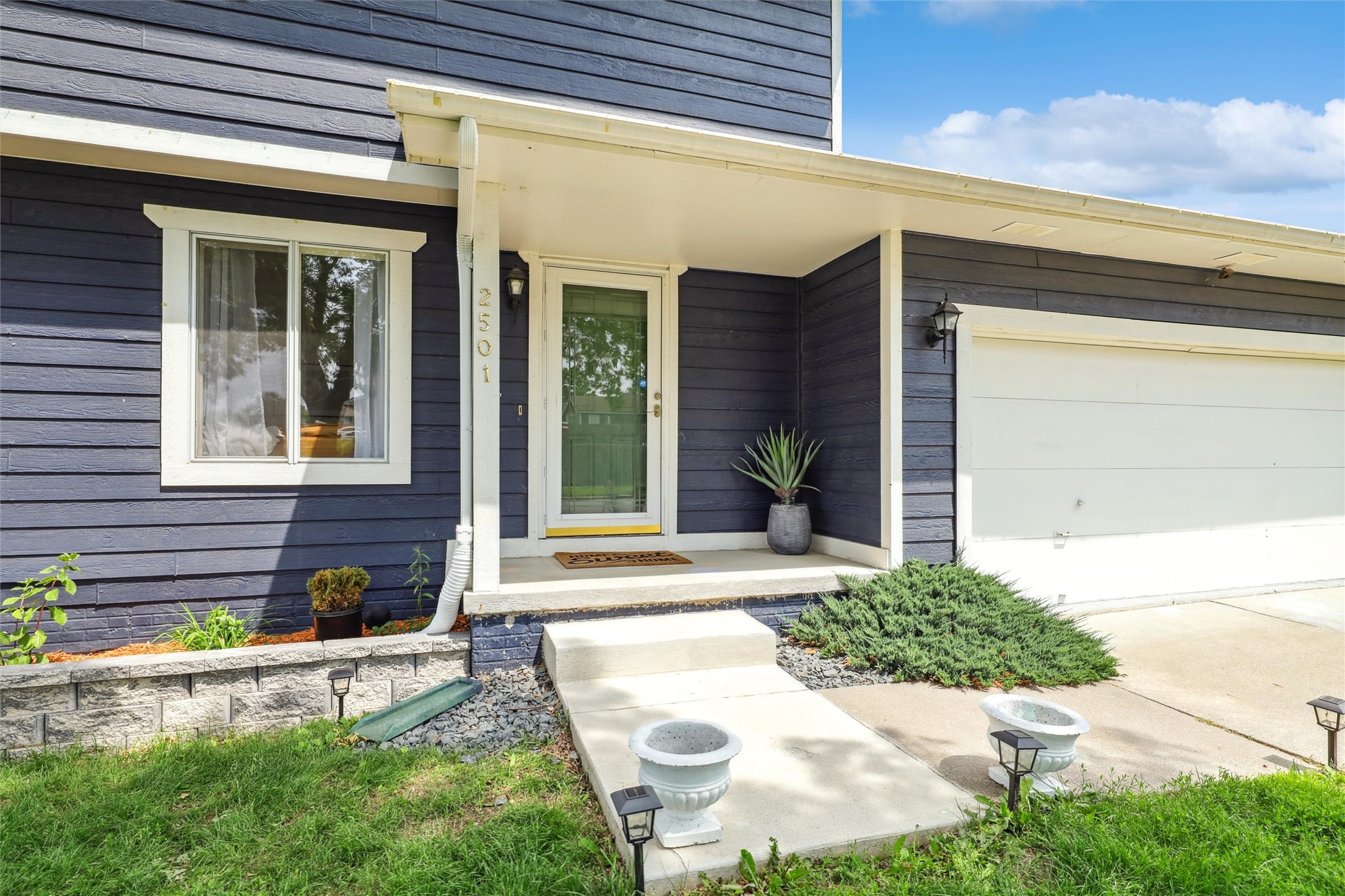 2501 SE 18th Court, Des Moines, Iowa image 3