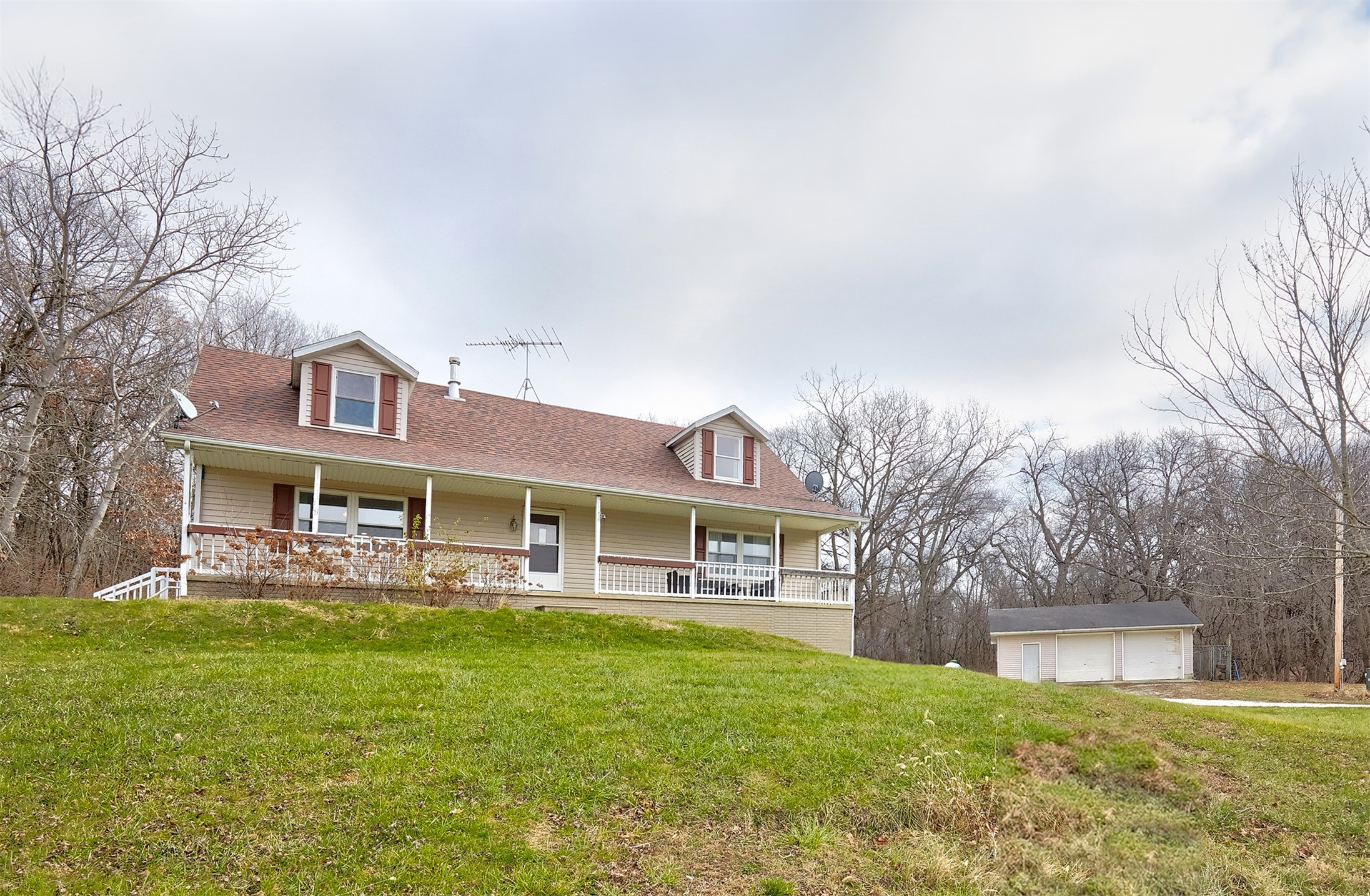 3371 Tyler Street, New Virginia, Iowa image 1