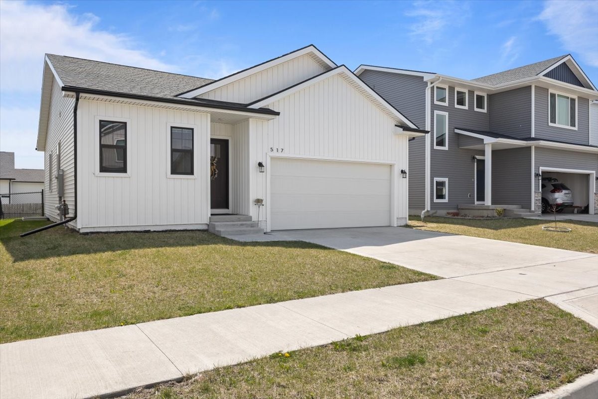 517 1st Street, Bondurant, Iowa image 2