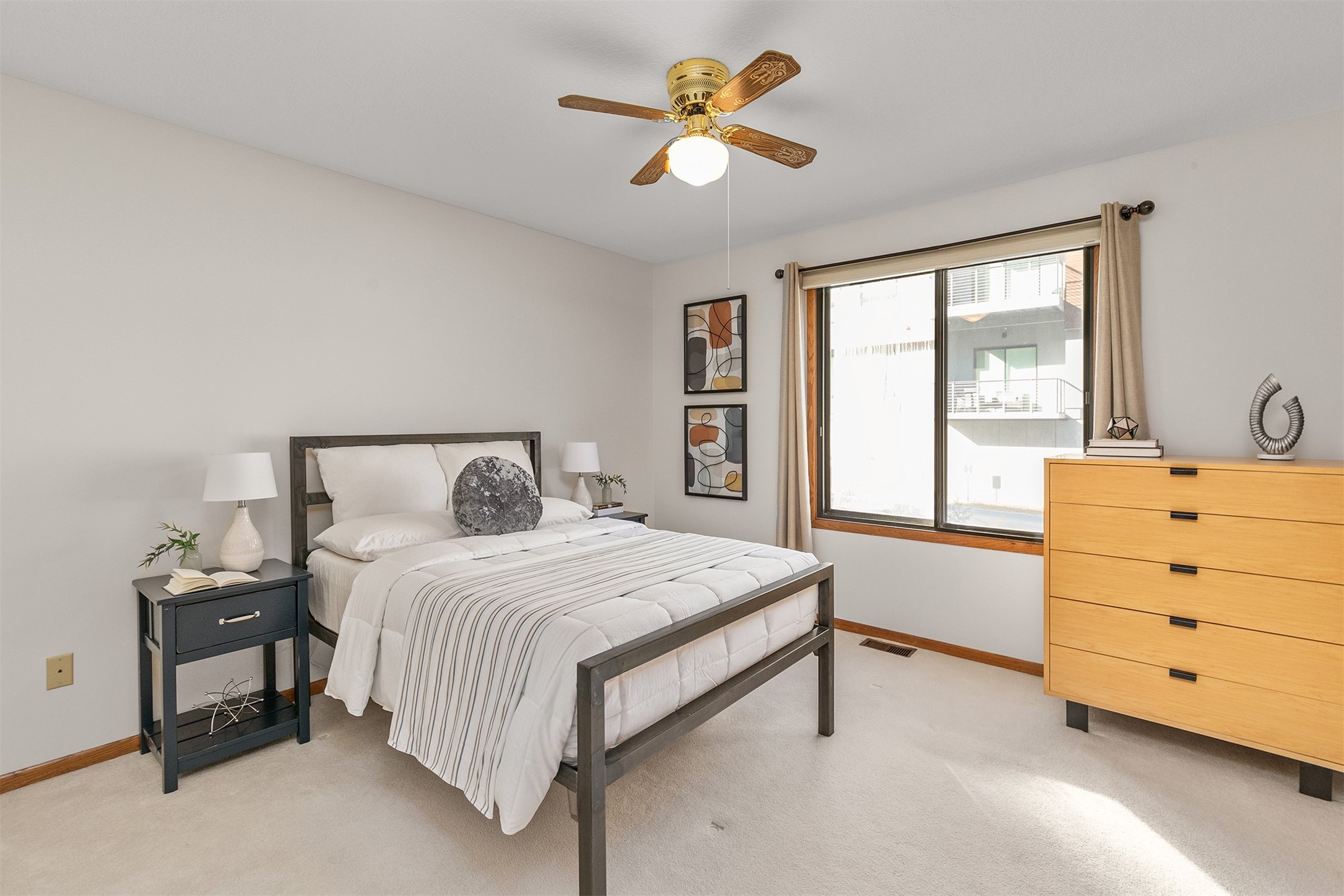 3667 Grand Avenue #4, Des Moines, Iowa image 14