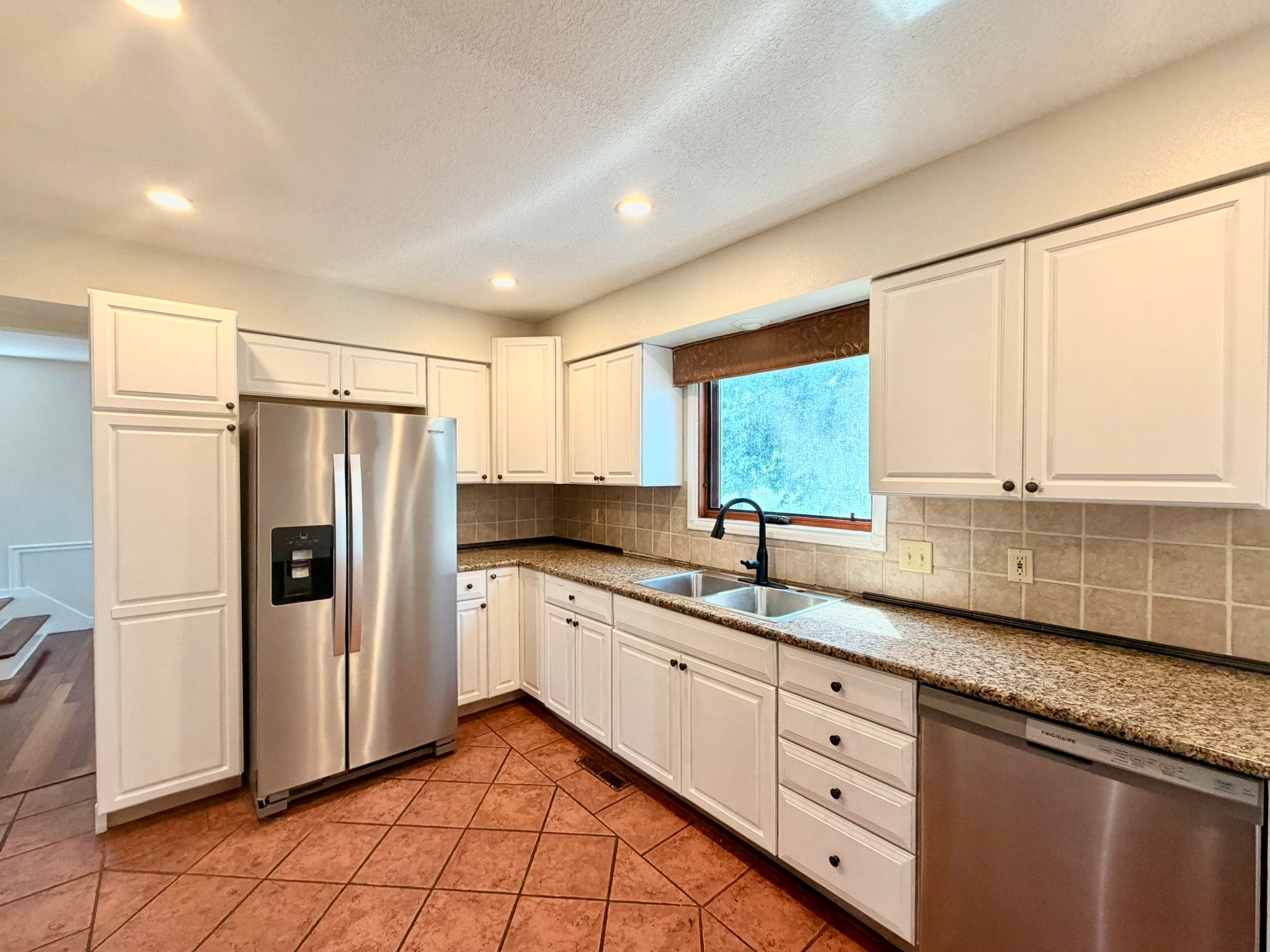 1828 NW 87th Place