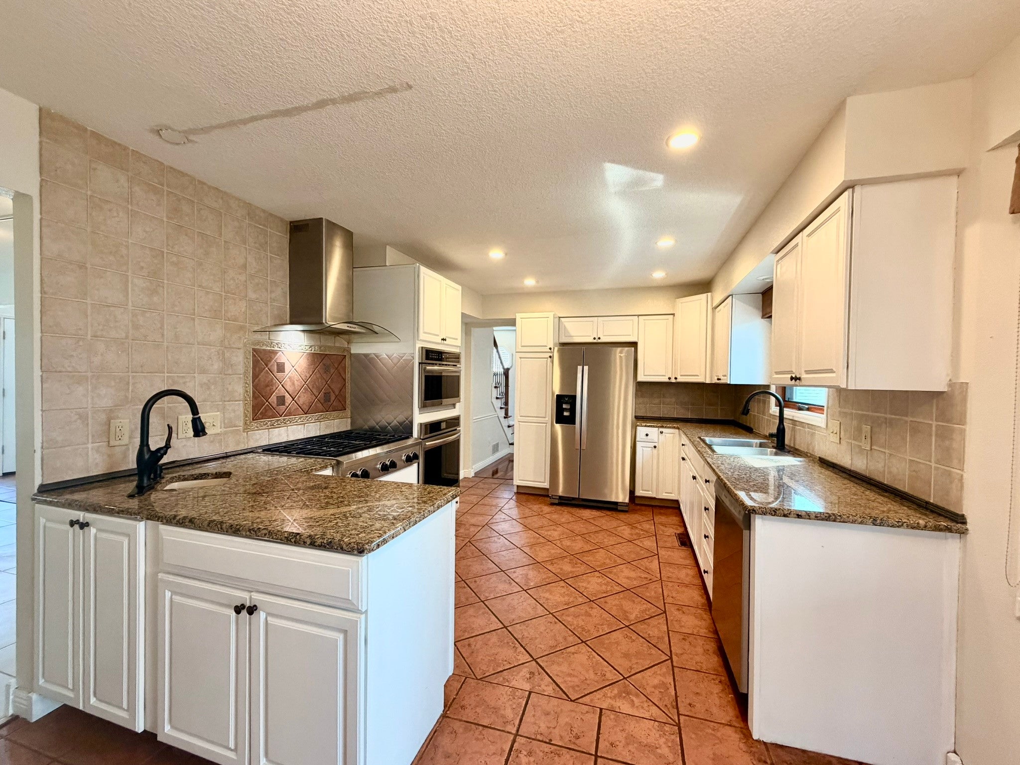 1828 NW 87th Place