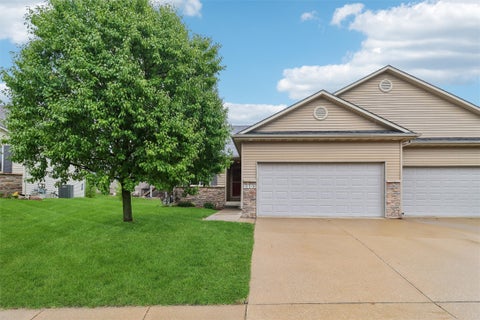 Condo For Sale - 1130 NE Ford Lane<br/> Ankeny, IA 50021
