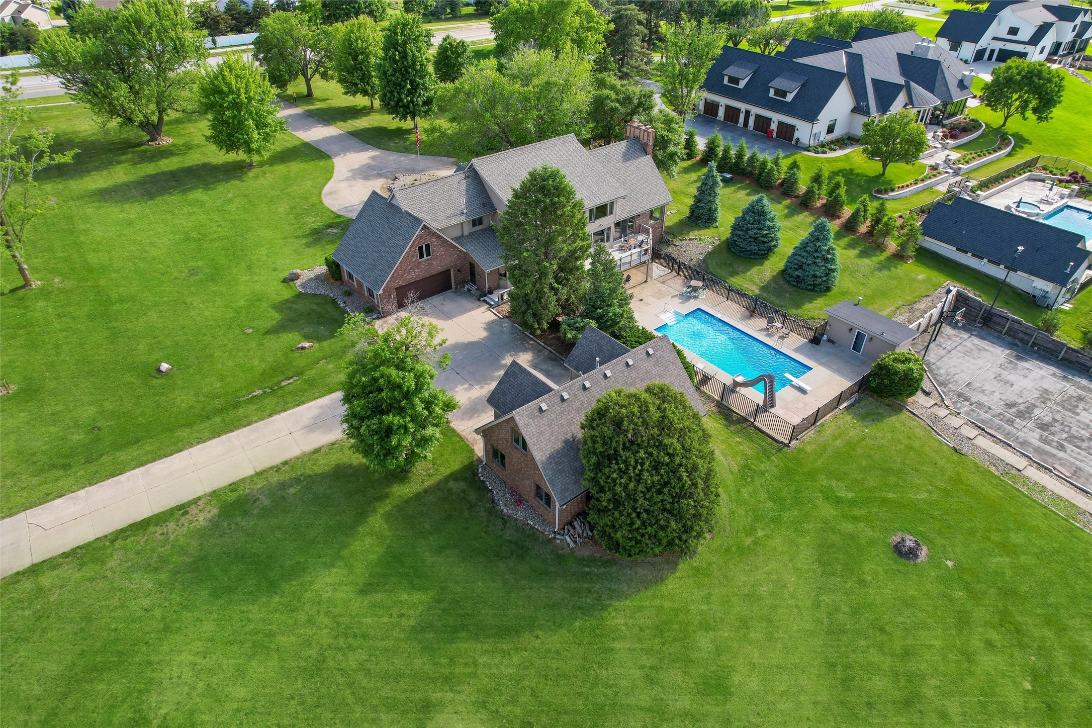 1080 NE 18th Street, Ankeny, Iowa image 4